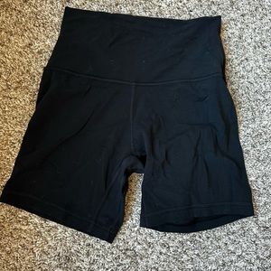 Lululemon Align High Rise Shorts 6inch size 4